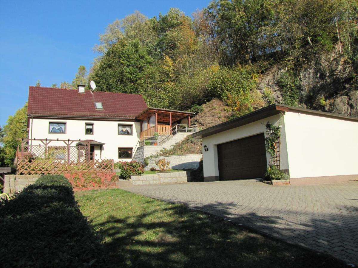 Ferienwohnung Schade Hohnstein Bagian luar foto
